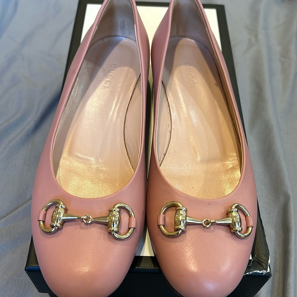 Gucci pink flats shoes